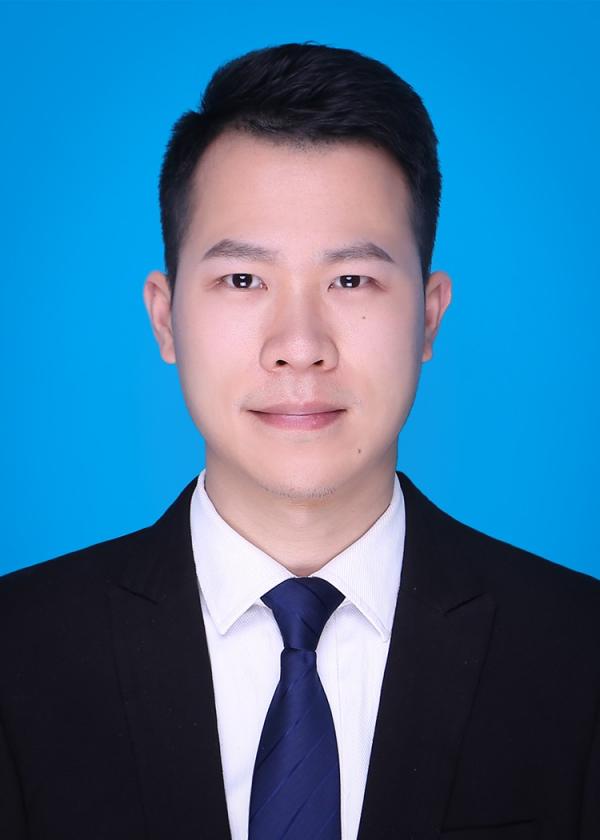 IMG_7561-田绍崇 电子商务.jpg