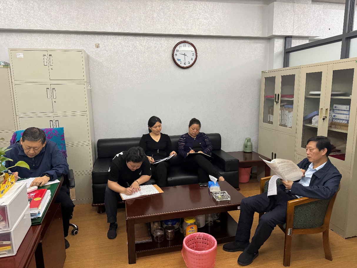 离退休工作党总支组织全体党员开展2024年4月份政治理论学习